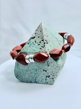 Silpada RARE🦄 Sterling Silver & Sunstone Gold Fleck Nugget Stretch Bracelet